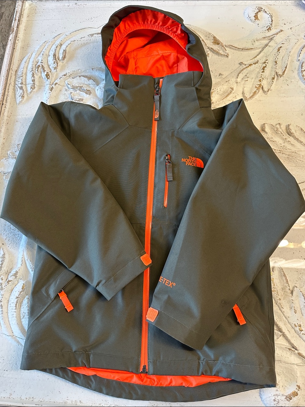 The North Face Olive Green and Orange Kids' GB Shell- Small 7/8